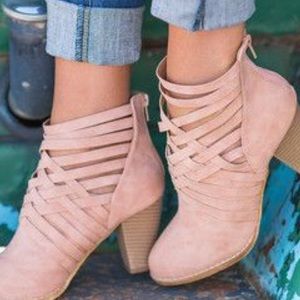 These are super super cute and comfy